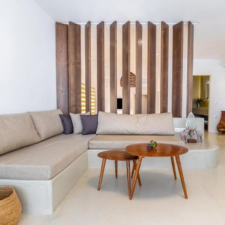 Wave, An Idyllic Seafront Suite By Nirousuites Kokkini Hani Exterior photo