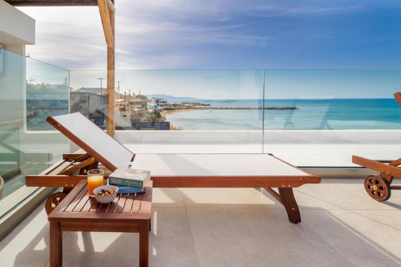 Wave, An Idyllic Seafront Suite Kokkini Hani Exterior photo