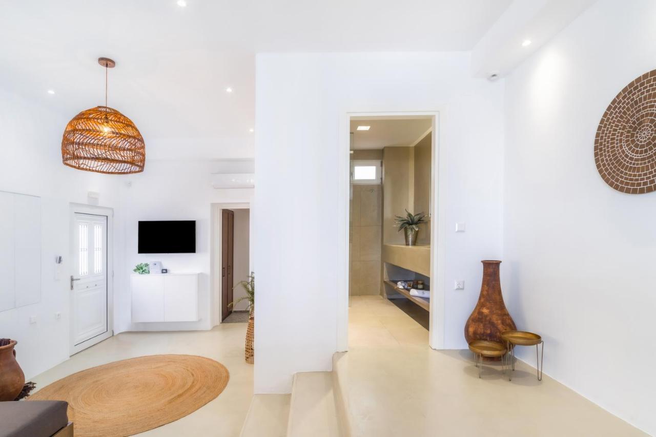Wave, An Idyllic Seafront Suite By Nirousuites Kokkini Hani Exterior photo