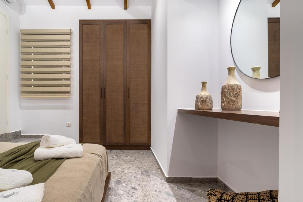 Wave, An Idyllic Seafront Suite By Nirousuites Kokkini Hani Exterior photo