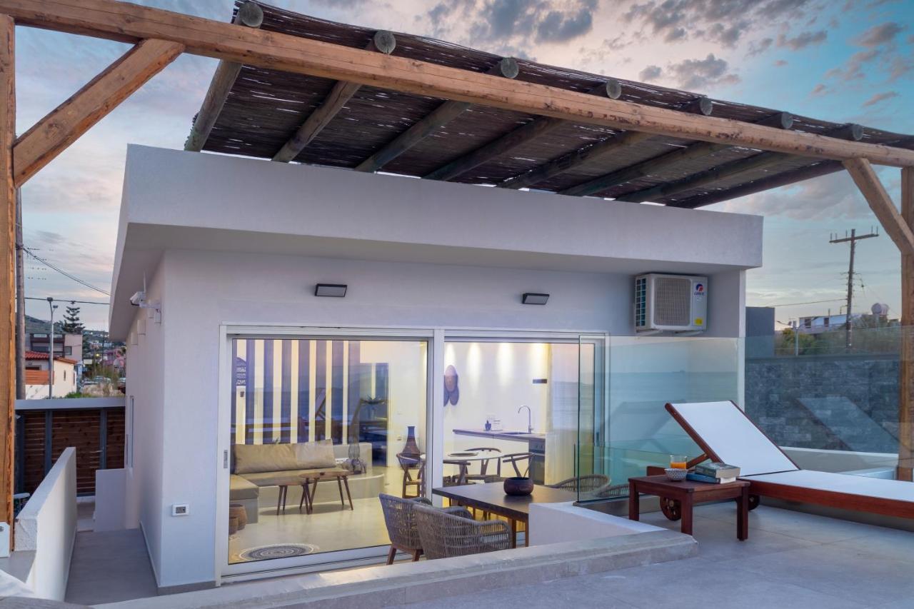 Wave, An Idyllic Seafront Suite Kokkini Hani Exterior photo