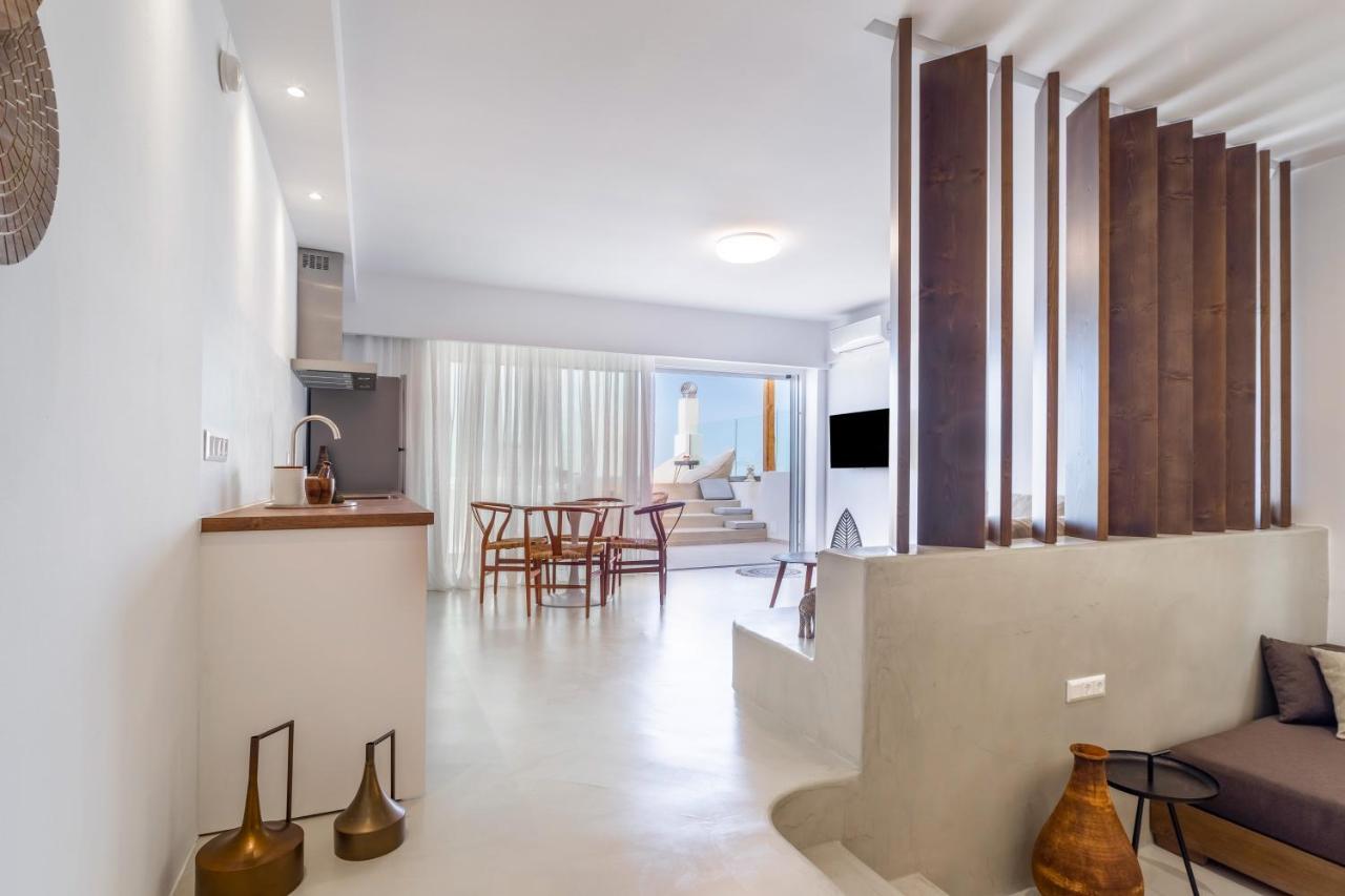 Wave, An Idyllic Seafront Suite Kokkini Hani Exterior photo